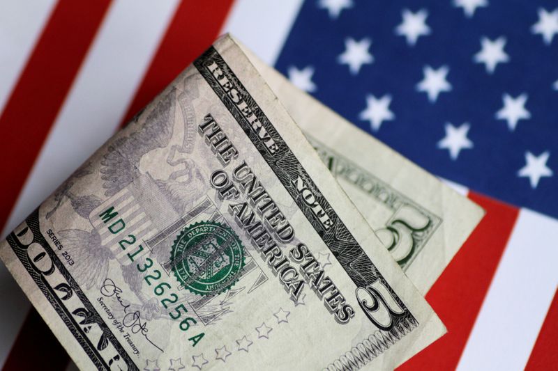 美元指数站上100关口 对人民币形成的压力有多大？