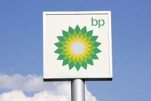 Read more about the article 英国对油气公司征收暴利税 BP放话称重新考虑投资计划 提供者 财联社