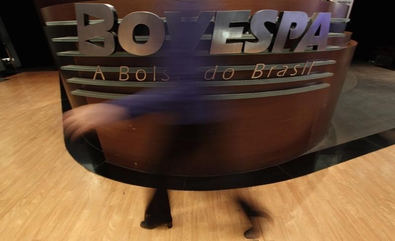 巴西股市收低；截至收盘巴西IBOVESPA股指下跌1.55%