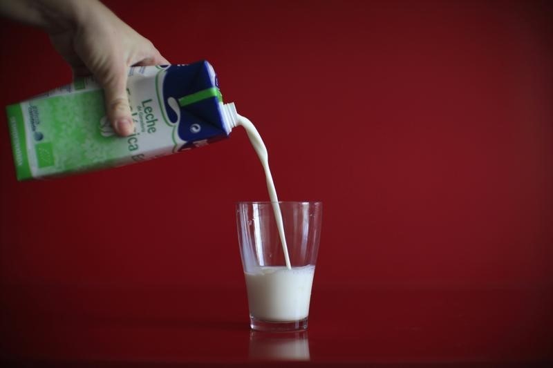 高盛：维持蒙牛乳业“买入”评级 目标价54.9港元