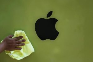 Read more about the article 增速放缓！2022年苹果App Store创收至多850亿美元 提供者 智通财经