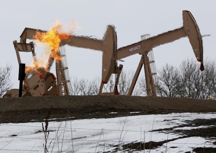 原油价格连续三天上升！美国石油协会：库存大降600万桶