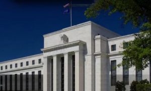 Read more about the article 美国银行业危机暂时缓解，美元和美联储政策前景机构怎么看？  提供者 FX678