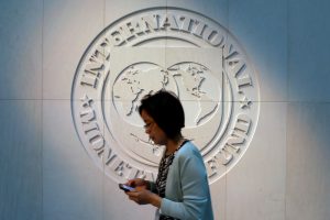 Read more about the article IMF：下调今年全球经济增长预测至2.8% 提供者 Investing.com