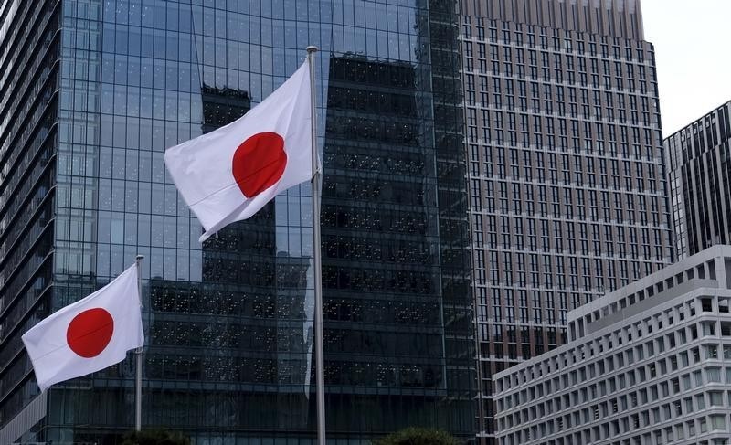 日本央行维持利率不变，称将继续耐心实施宽松政策