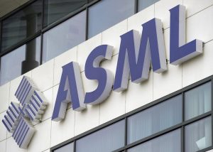 Read more about the article ASML：已获得许可，年内仍可向中国出口部分先进光刻系统 提供者 Investing.com