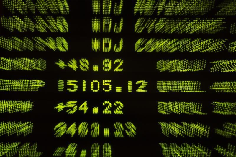 美国股市上涨；截至收盘道琼斯工业平均指数上涨1.58%